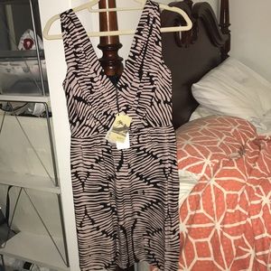 NWT Totem Print Dress